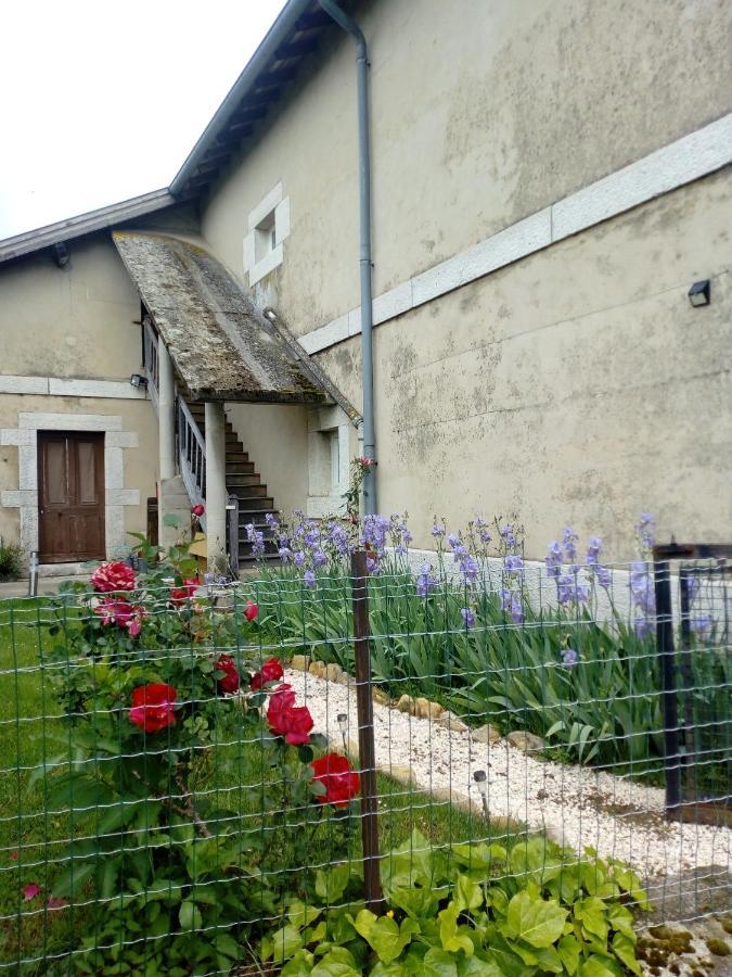 Le Gite Du Haut Châtillon-la-Palud Esterno foto